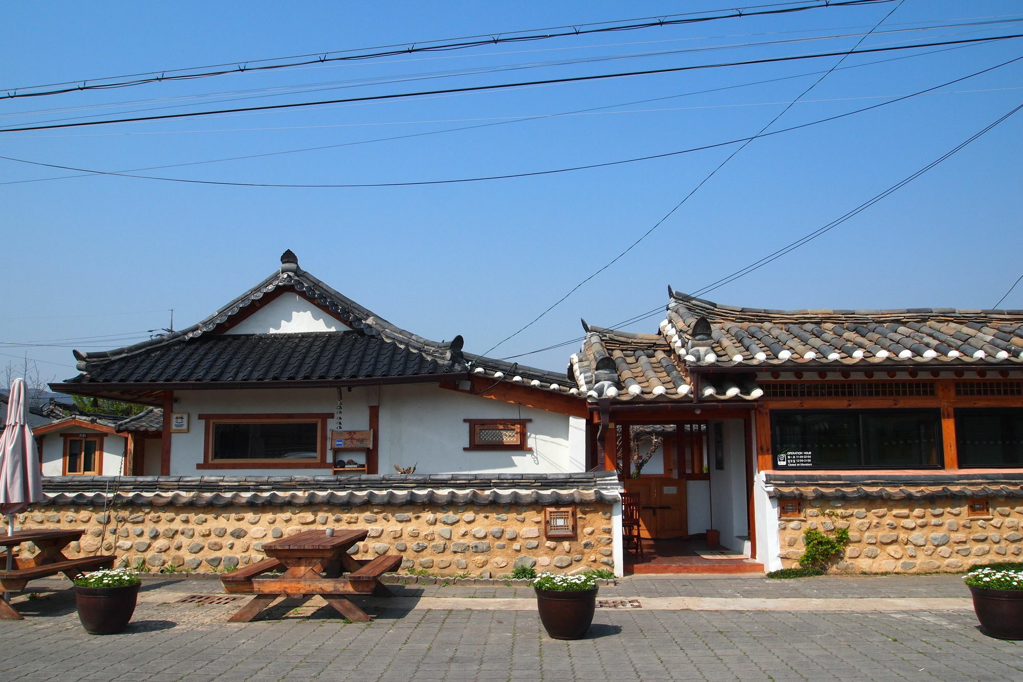 Floral Space Hanok Guesthouse Kjongdzsu Kültér fotó