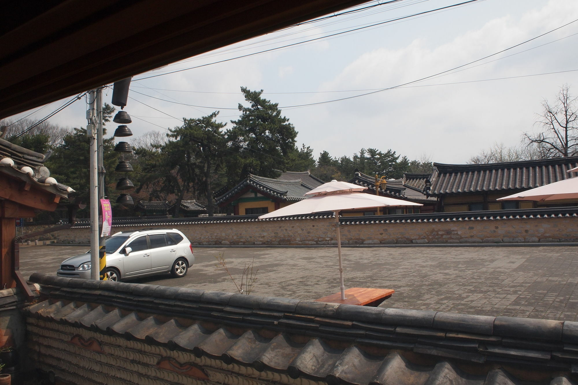 Floral Space Hanok Guesthouse Kjongdzsu Kültér fotó