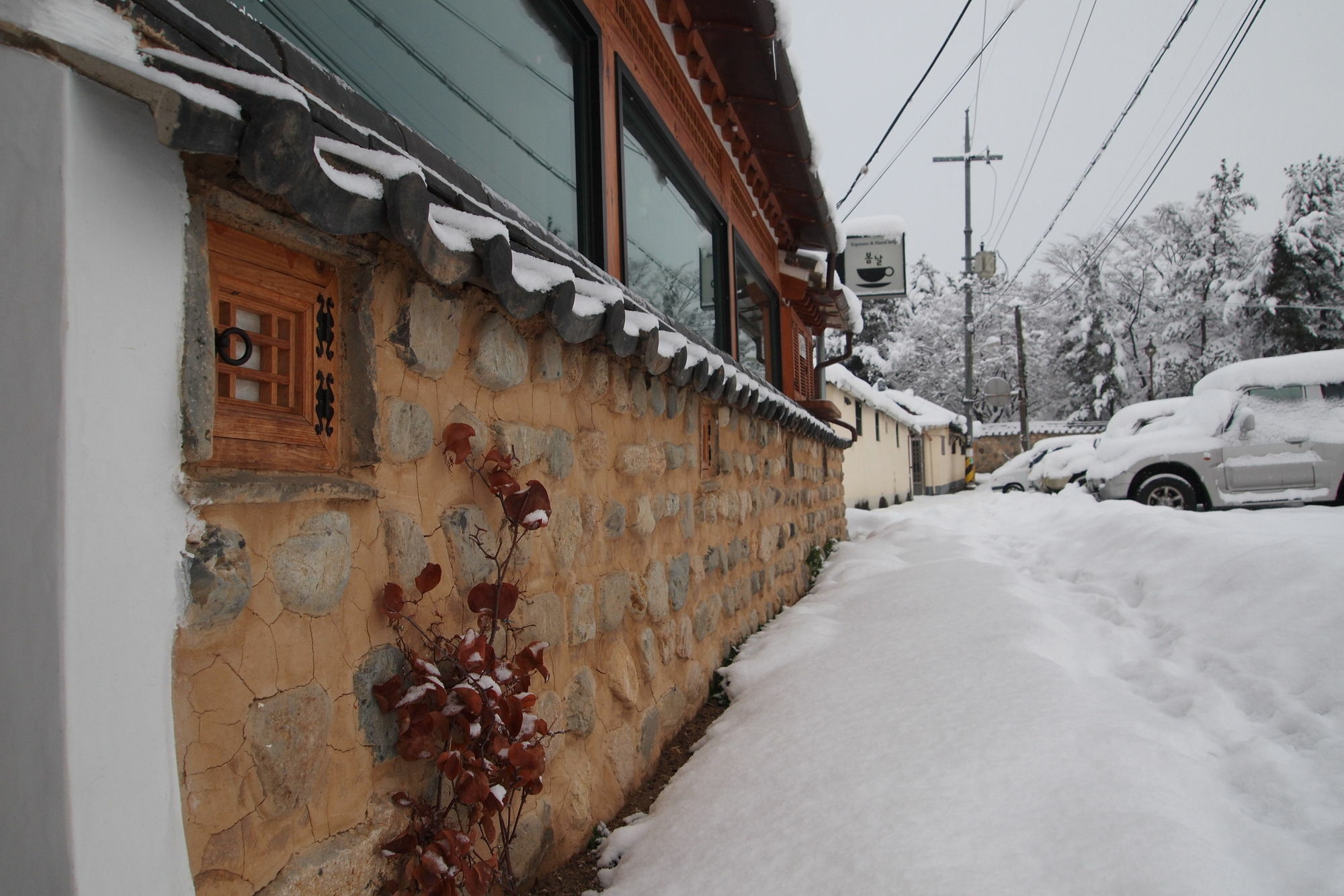 Floral Space Hanok Guesthouse Kjongdzsu Kültér fotó